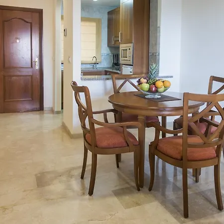 Turisticos Don Juan Apartment Manilva